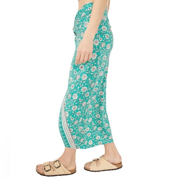 NWT Free People Sarong It Feels Ride Green Small Midi Boho - Picture 2 of 7